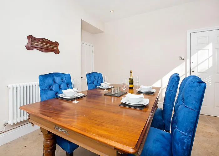 Dom wakacyjny George Street One - Uk2766 *